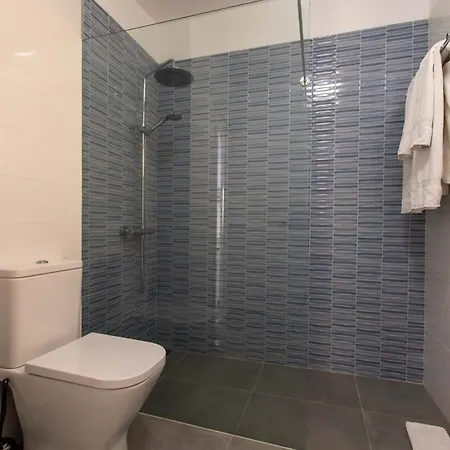 Mare 95 - One Bed Адехе